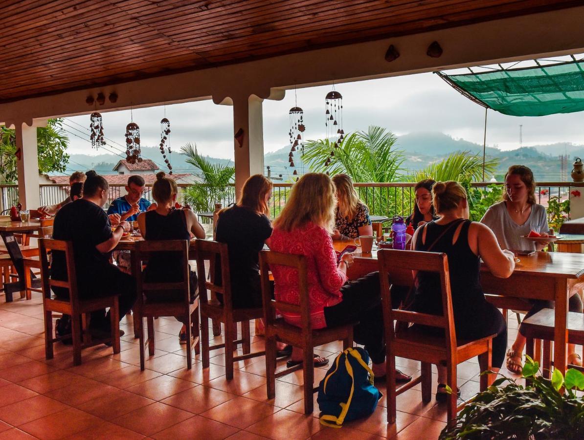 Hotel And Restaurant Guancascos グラシアス エクステリア 写真